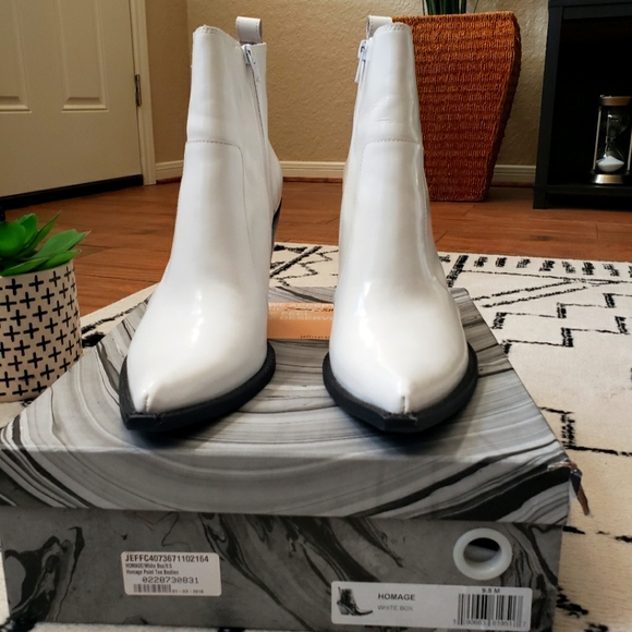 Jeffrey Campbell- Homage Booties- NIB (Never Worn!) - Picture 2 of 7